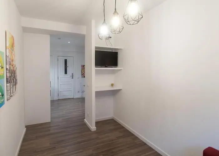 Apartment Almada & *