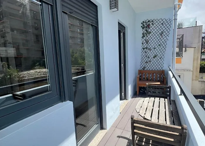 Apartment Almada & *