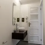 Almada & شقة
