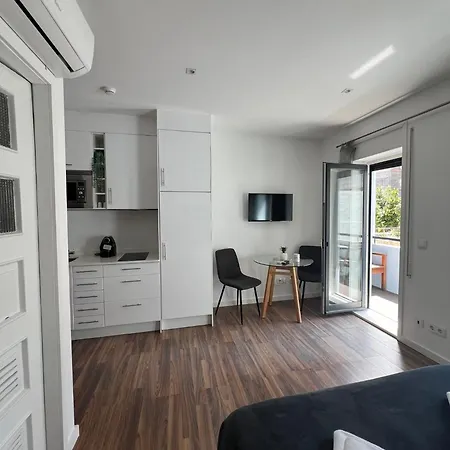 Almada & Apartment