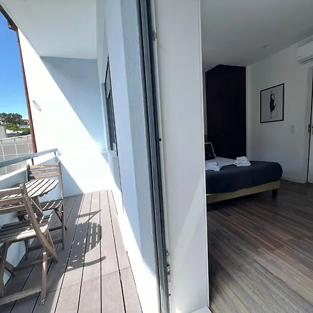 Apartment Almada & Porto