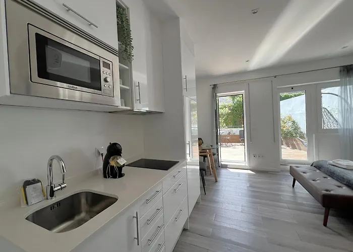 Almada Studios&suites Apartamento Oporto
